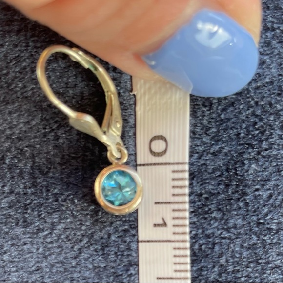 NWOT Swiss Blue Topaz and Silver Earrings - Picture 4 of 8